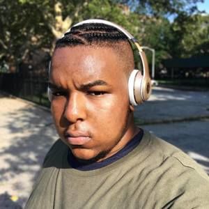 Meet your Posher, Christopher